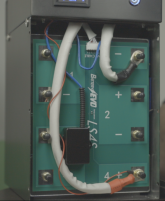 4th Safety Feature - Fire Extinguisher Unit in 12V w. Breakers - BMS and Fuse.png